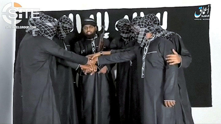 スリランカ同時多発テロの実行犯ら　The Amaq-Site Intel Group-Handout-Reuters TV-REUTERS