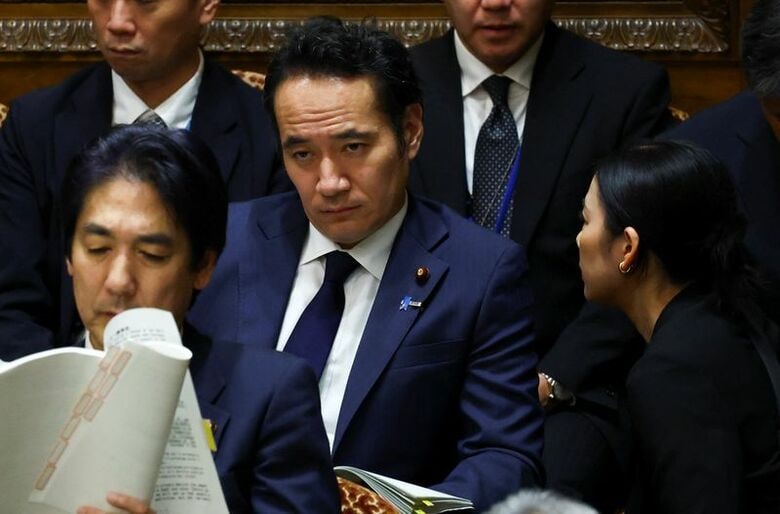 10月14日、 衆院予算委員会に出席する 簗和生農林水産相。REUTERS/Issei Kato