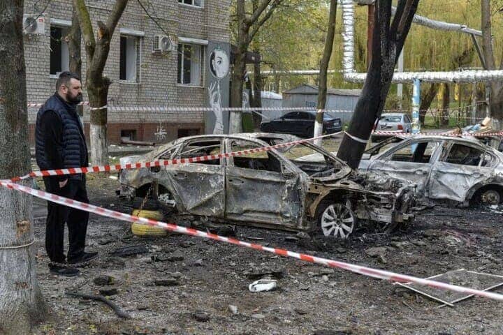 ４月１７日、ロシア軍は侵攻したウクライナでの戦闘で、数百人の部隊を含めた大規模部隊による攻撃に転換したことが分かった。ウクライナ・ドニプロで同日撮影（２０２５年　ロイター/Mykola Synelnykov）