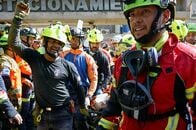 ベネズエラ地震、暫定大統領が初会見　対応遅いとの批判に反論