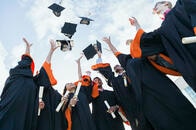日本の高学歴女性は未婚率が高いが、特にその傾向が強い地方は......