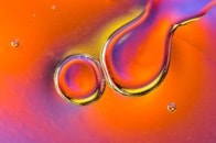 太陽熱を最長18年貯蔵できる、画期的な太陽熱燃料が開発される