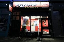 ヤム・ブランズ、ピザハット売却でＰＥファンドと独占交渉＝関係者