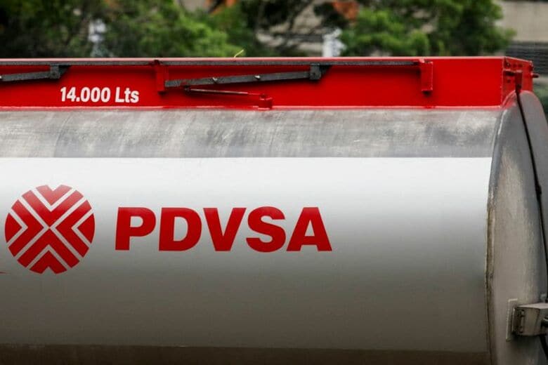 ベネズエラ国営石油会社ＰＤＶＳＡのロゴ。2025年5月、カラカスで撮影。REUTERS/Leonardo Fernandez Viloria/File Photo