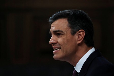 　７月２７日、スペイン議会は、政府が提出した予算案を否決。６月に発足したサンチェス政権にとって大きな打撃で、スペインの政情が再び不安定化する恐れがある。写真はサンチェス首相。マドリードで１７日撮影（２０１８年　ロイター/Susana Vera）