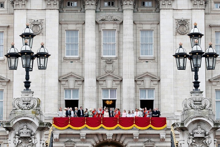 習近平を迎える英王室とバッキンガム宮殿　Stefan Wermuth- REUTERS