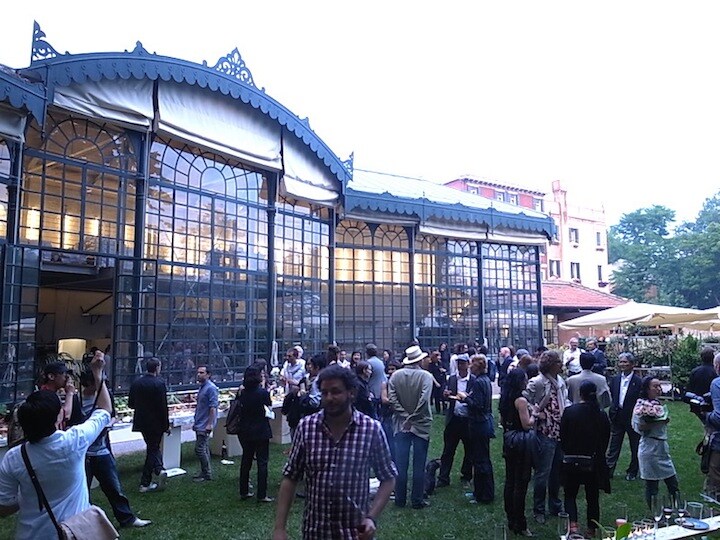 ヴェネツィア・ビエンナーレ2011、日本パビリオンのレセプションパーティ (photo by Hiroko Ozaki)