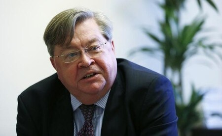 　１０月５日、イングランド銀行（英中銀）金融政策委員会のマカファーティー委員は、金融市場が２０１９年半ばではなく年内の利上げを予想していることについて、「不快なサプライズ」となるリスクは低いと表明した。写真は２０１４年２月撮影（２０１７年　ロイター/Suzanne Plunkett）
