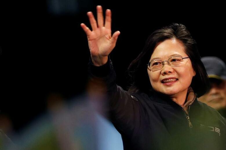 台湾総統選挙は、中国と距離を置こうとする現職の蔡英文氏（写真）が圧勝し、台湾に香港のような「一国二制度」を受け入れさせるという習近平・中国国家主席の目論見は頓挫を余儀なくされた。写真は8日、台北で撮影（2020年　ロイター/Tyrone Siu）