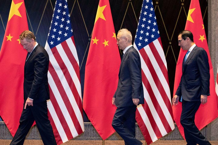 なかなか進展しなかった米中貿易協議だったが……　Ng Han Guan/Pool via REUTERS