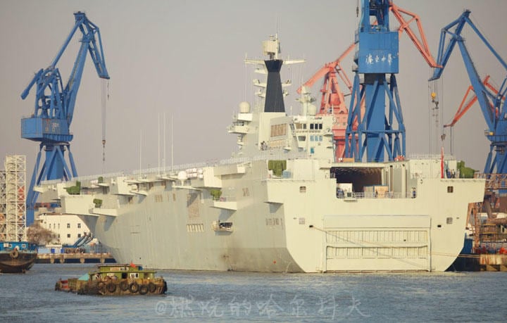 世界記録並み」の急ピッチで強襲揚陸艦の建造を進める中国 | ニューズ