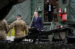 カナダ、ＮＡＴＯ首脳会議で多国間防衛銀行創設メンバー10カ国発表へ