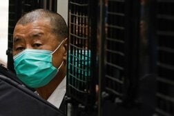 香港民主派新聞創業者の釈放「難しい問題」、中国主席がトランプ氏に伝える