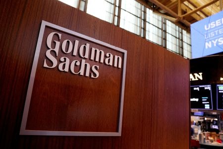 米金融大手ゴールドマン・サックス・グループが新たな人員削減を計画しており、今後数週間で２５０人弱を削減する見通しと、関係筋が明らかにした。２０２１年１１月撮影（２０２３年　ロイター/Andrew Kelly/File Photo）