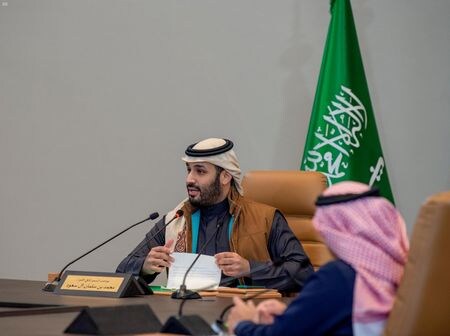 　関係筋によると、サウジアラビアの政府系ファンド（ＳＷＦ）、パブリック・インベストメント・ファンド（ＰＩＦ）は、ヤシル・ルマイヤン総裁の職務の一部を他の経営幹部に移譲する組織改革を検討している。写真はサウジのムハンマド皇太子。リヤドで２０２１年１月撮影。提供写真（２０２４年　ロイター/Saudi Press Agency）