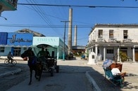 約束だけのロシア、結果を出す中国...キューバが「中国依存」を強める背景とは？