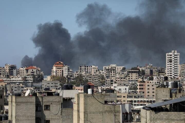 イスラエル軍は２０日、パレスチナ自治区ガザのシファ病院再襲撃で戦闘員約９０人を殺害し、１６０人を拘束したと発表した。ガザで撮影（２０２４年　ロイター/Dawoud Abu Alkas）