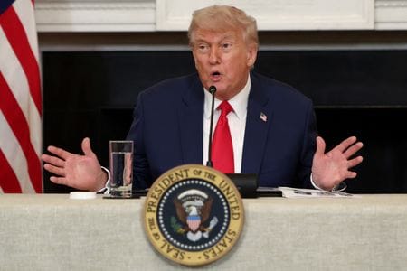 　６月９日、トランプ米大統領(写真)は、イランがイスラエルとイスラム組織ハマス間の人質解放に向けた停戦交渉に関与していると述べた。同日、ワシントンで撮影 （２０２５年 ロイター/Evelyn Hockstein）