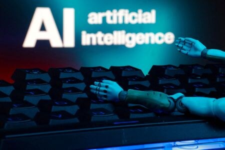 米ホワイトハウスは２３日に米人工知能（ＡＩ）技術の海外展開に向けた計画を発表する見通し。１月撮影（２０２５年　ロイター/Dado Ruvic）