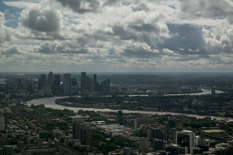 写真は2026年6月、ロンドンで撮影。REUTERS/Chris J. Ratcliffe
