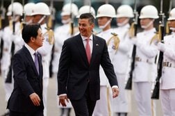 中国、パラグアイ大統領の訪台を非難　「台湾独立勢力の手先」