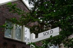 米中古住宅仮契約指数、8月は0.3％上昇　予想外の増加