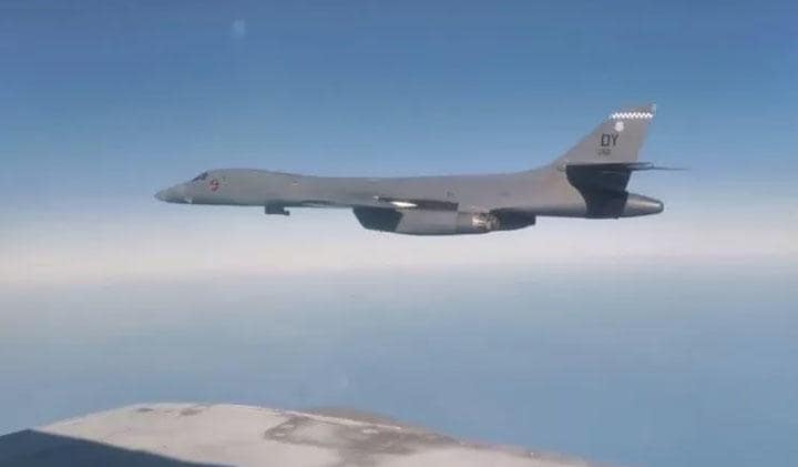 9月半ば、ベーリング海とオホーツク海の上空でロシア機にインターセプトされた米戦略爆撃機　RUSSIAN MINISTRY OF DEFENSE