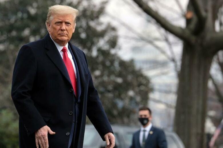 大統領選で敗北を認めていないトランプ大統領（写真）は、ジョージア州のラッフェンスパーガー州務長官との電話会談で、同州の選挙結果を覆すのに十分な票を「見つける」よう圧力を掛けた。米メディアが３日公開した電話会談の録音で明らかになった。写真は２０２０年１２月、ホワイトハウスで撮影（２０２１年　ロイター／Cheriss May）