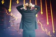 【クイズ】2025年に最も多くのお金を失った「億万長者」は誰？