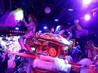 噂のロボットレストランは家族連れでもイケるらしい