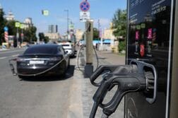 ロシアＥＶ販売、今夏は前年比2倍超　燃料不足で需要急増
