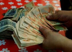 ボリビアがドルペッグ制廃止、経済の安定回復へ政策転換