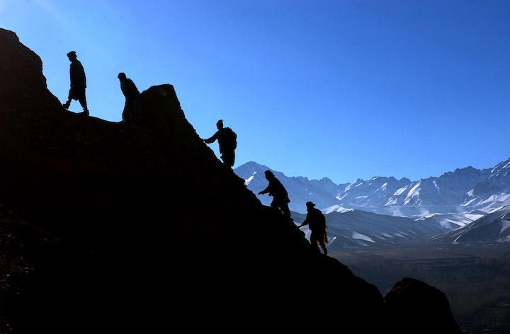 山岳民族の暮らしと共にあるバーミヤンの山岳地帯＝2001年、アフガニスタンにて（内村コースケ撮影）