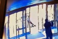 ＜閲覧注意＞アカの他人がいきなり殴る蹴る......見境なくしたアジア系への暴行、周囲も見てみぬふり