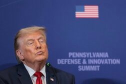 エプスタイン文書でトランプ政権はなぜ「完全にしくじった」のか