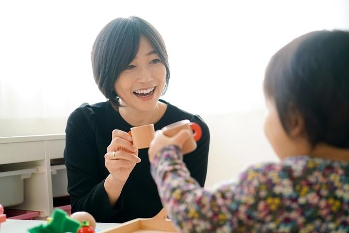 一児の母となった久保田智子が語る、幸せのカタチとは（11月末、久保田の自宅にて撮影）　Photograph by Mayumi Suzuki for Newsweek Japan