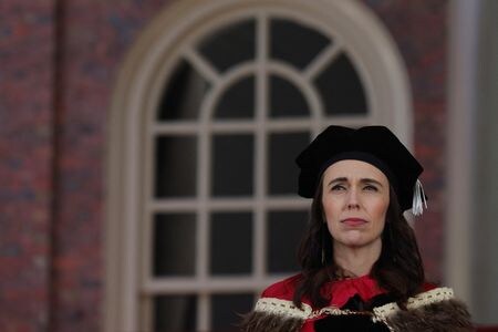 訪米中のアーダーン・ニュージーランド首相（写真）は２６日、来週３１日にホワイトハウスでバイデン大統領と会談すると明らかにした。インド・太平洋地域での競争激化や貿易、地域における米経済の役割について話し合うという。マサチューセッツ州ケンブリッジで２６日撮影（２０２２年　ロイター／BRIAN SNYDER）