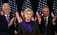 クリントン敗北認める　支持者にトランプ新大統領への協力呼びかけ