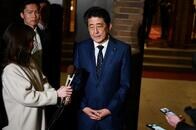 安倍首相とIOCバッハ会長、東京五輪延期で一致　21年夏までに開催