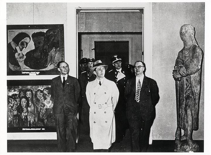 nolde3_Foto_EntarteteKunst-Goebbels_klein-720.jpg