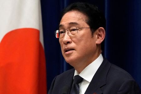 　７月９日、岸田文雄首相（写真）はロイターに対し、ロシアと北朝鮮の軍事協力などで欧州とアジアの安全保障が不可分であることが鮮明になったとした上で、武力による一方的な現状変更に対抗するため北大西洋条約機構（ＮＡＴＯ）加盟国との協力を強化する考えを表明した。写真は６月、都内で代表撮影（２０２４年　ロイター）