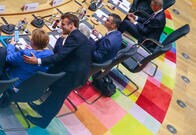 EUトップ人事の舞台裏で欧州リーダーの実力を見せたマクロン