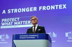 ＥＵ、国境警備隊の権限大幅強化へ　要員緊急派遣や移民強制送還も視野
