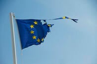 「EU加盟国同士の戦争はありえる」、欧州人３割が回答