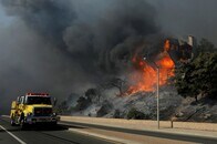 米大統領、カリフォルニア州に非常事態宣言　山火事被害拡大