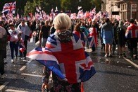 不法移民・難民の「強制送還」が欧州各国で拡大...受け入れめぐり、タリバン政権と取引する動きも