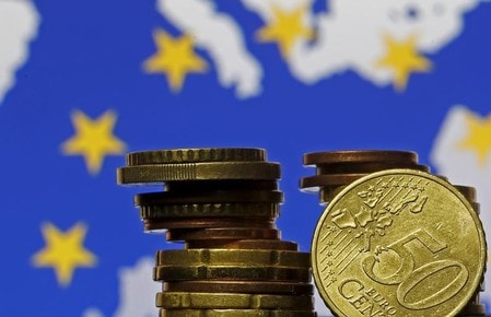 　５月２日、欧州連合（ＥＵ）統計局が発表した第１・四半期のユーロ圏域内総生産（ＧＤＰ）速報値は、前期比０．４％、前年比２．５％それぞれ増加し、いずれもロイターがまとめたエコノミスト予想と一致した。２０１５年５月撮影（２０１８年　ロイター/Dado Ruvic）
