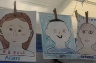 7歳の息子に何が？ 学校で描いた「自画像」が奇妙すぎた...「心配すべき？」と母親がネットで相談