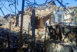 ウクライナとロシア、未明にかけて無人機攻撃の応酬＝当局者