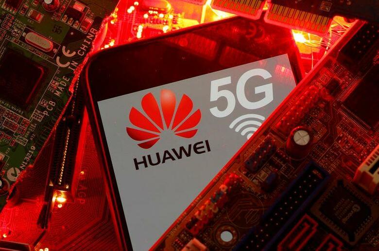 イタリア政府が、中国の通信機器大手、華為技術（ファーウェイ）[HWT.UL]とイタリア通信会社ファストウェブとの次世代通信規格「５Ｇ」コアネットワーク向け製品供給契約を阻止したことが、関係者２人の話で分かった。写真は１月２９日撮影（２０２０年　ロイター/Dado Ruvic）
